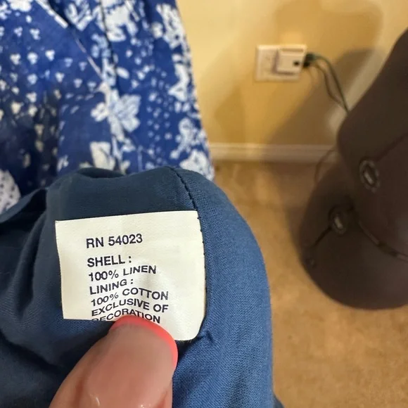 The Gap Batik 100% linen lined dress with adjustable tie straps and pockets - Picture 9 of 9